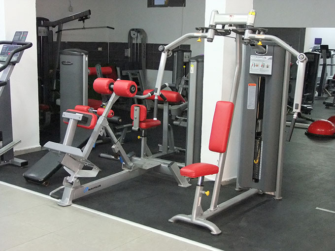 تجديدات في نادي HEALTH CLUB للنساء في جلجولية  